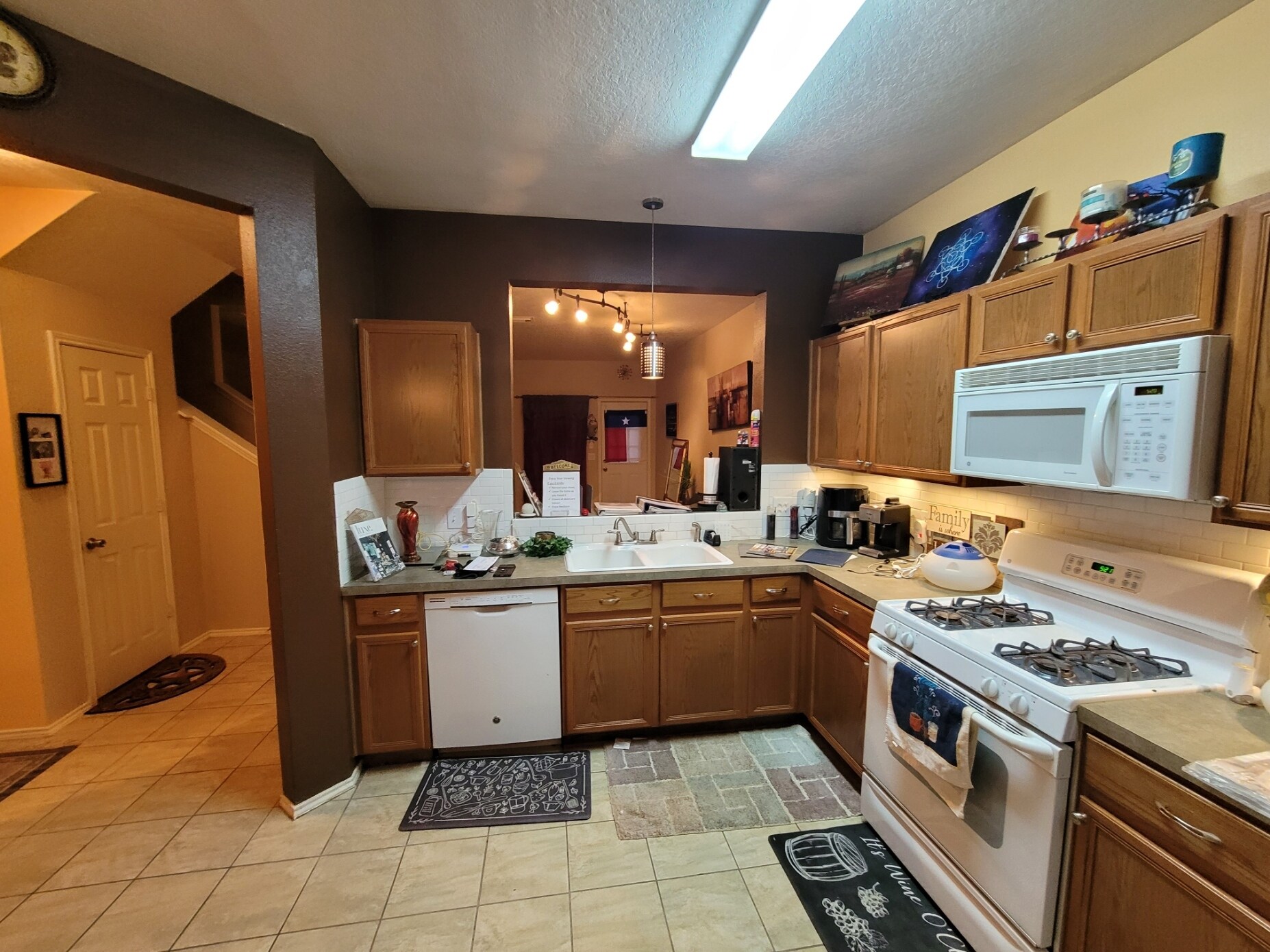 Building Photo - 23631 Twisting Falls Drive