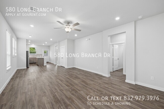 Building Photo - 580 Long Br Dr