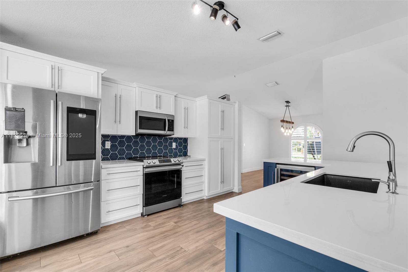 Building Photo - 15260 SW 143rd St