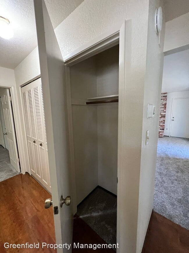 Building Photo - 3 br, 2 bath House - 908 Brandywine Dr.