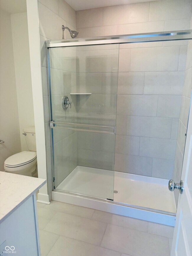 Building Photo - 15190 Swallow Fls Wy