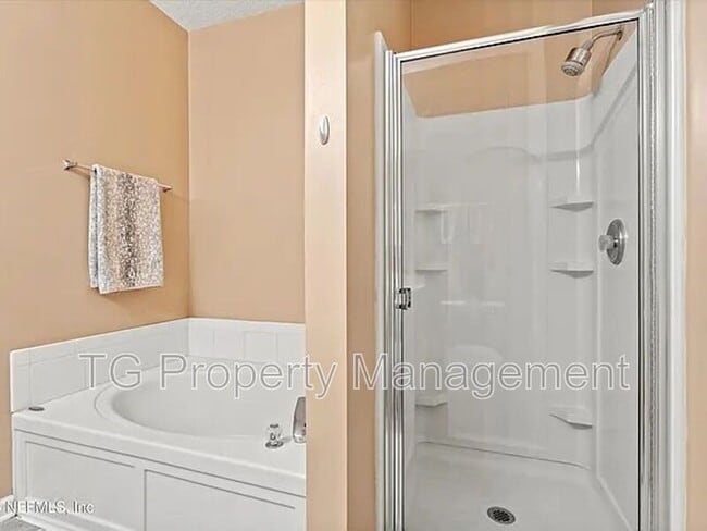 Building Photo - 12301 Kernan Forest Blvd