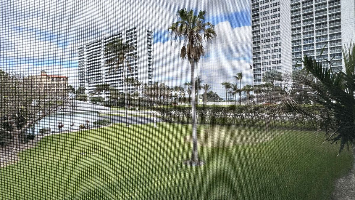Building Photo - 2760 Banyan Rd