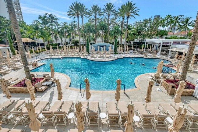 Building Photo - 20155 NE 38th Ct