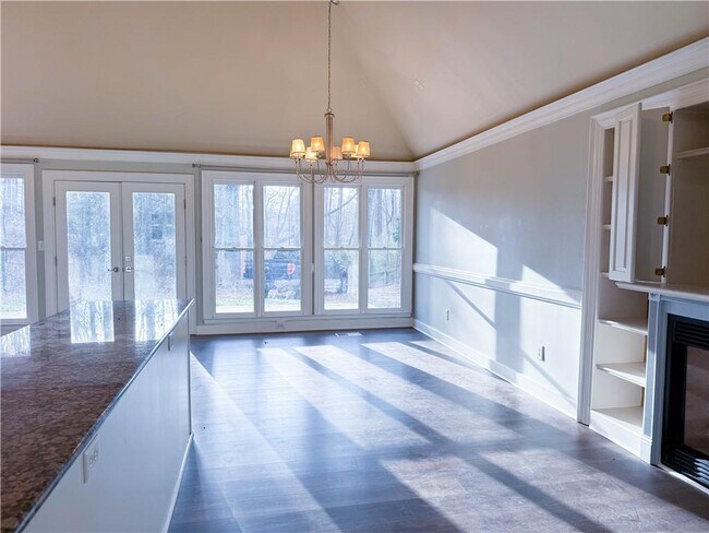 Building Photo - 1095 Whitehead Rd