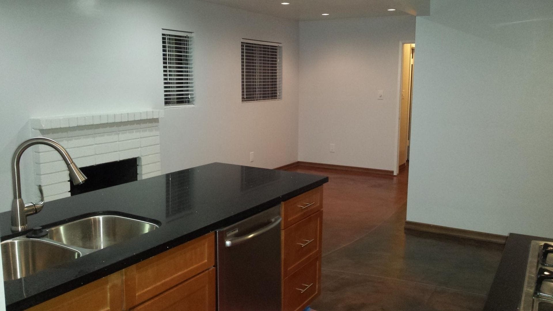 Building Photo - 1631 Van Horne Ln