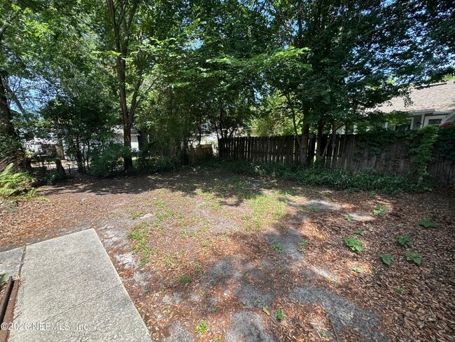 Building Photo - 3609 Dellwood Ave