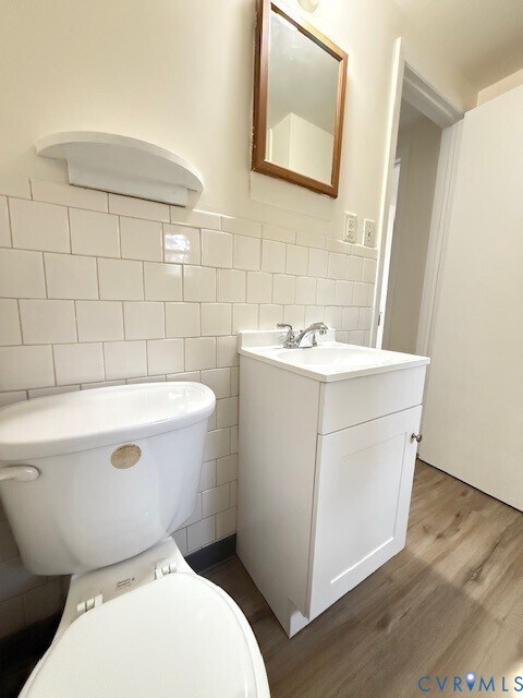 Building Photo - 7279 Edgeworth Rd