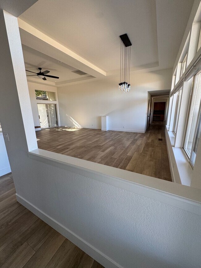 Building Photo - Beautiful Fieldcreek Ranch Exclusive Home