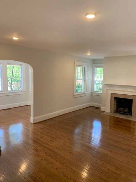 Building Photo - 41 A Smith St