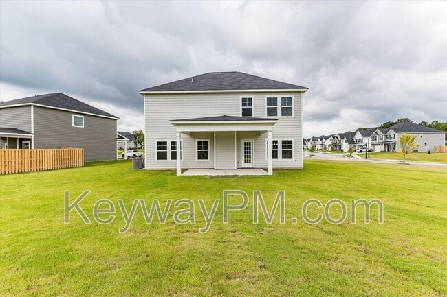Building Photo - 5995 Big Pond Trl