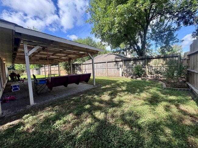 Building Photo - 8507 Grove Park Dr
