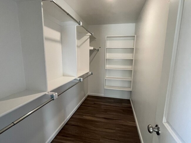 Building Photo - 3 bed, 2 bath Duplex in Wagoner