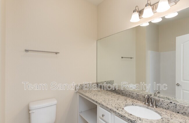 Building Photo - 3508 Mossy Oak Villas Cir