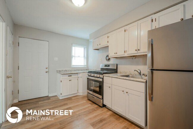 Building Photo - 1426 Faris Ave