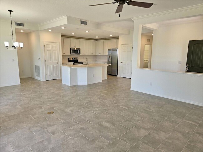 Building Photo - 10031 Crooked Crk Dr