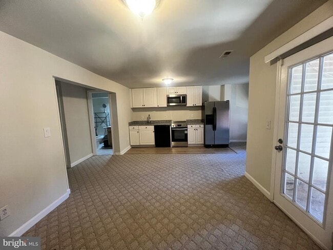 Building Photo - 6062 Joust Ln