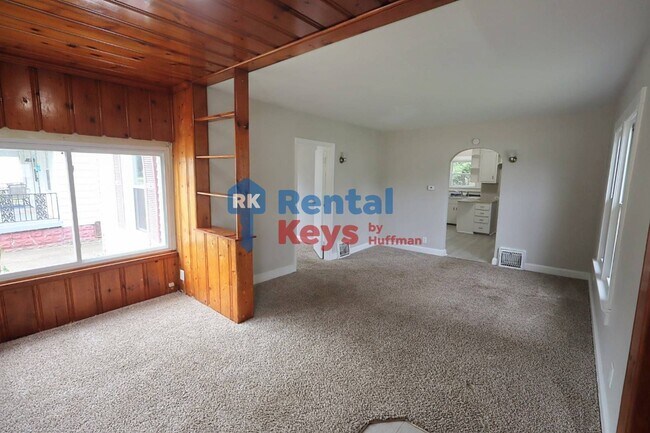 Building Photo - Two Bedroom House | Now Available