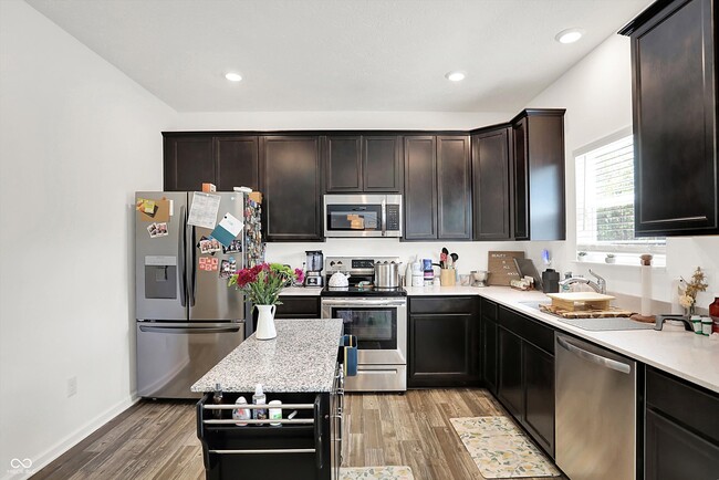 Building Photo - 10223 Caprock Canyon Dr