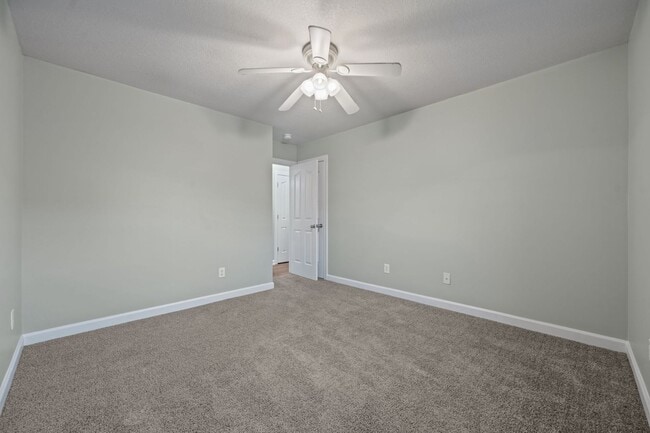 Building Photo - Welcome to Carolina Forest!