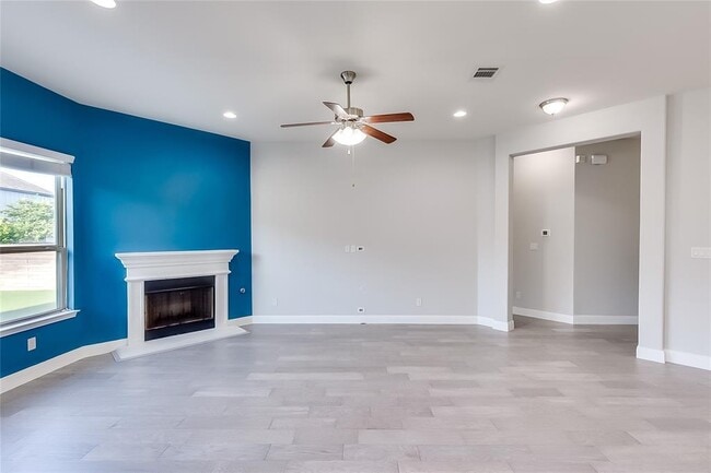 Building Photo - 1400 Little Elm Trail