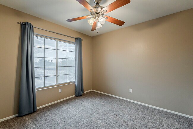 Building Photo - 11354 W Austin Thomas Dr
