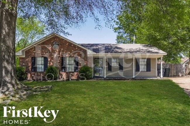 Primary Photo - 6350 N Fawn Hollow Cir