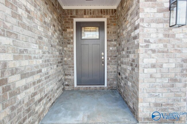 Building Photo - 26480 Naomi Wy