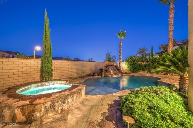 Building Photo - 636 Chervil Valley Dr