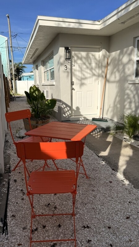 Primary Photo - 13378 1st St E