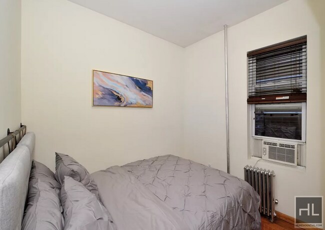Building Photo - East 92nd Street