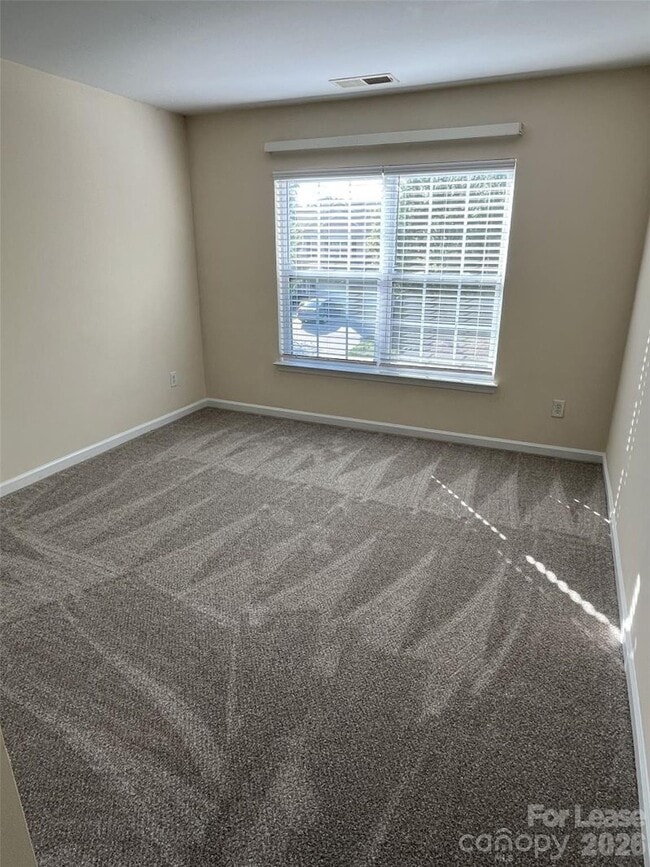 Building Photo - 12120 Stratfield Pl Cir