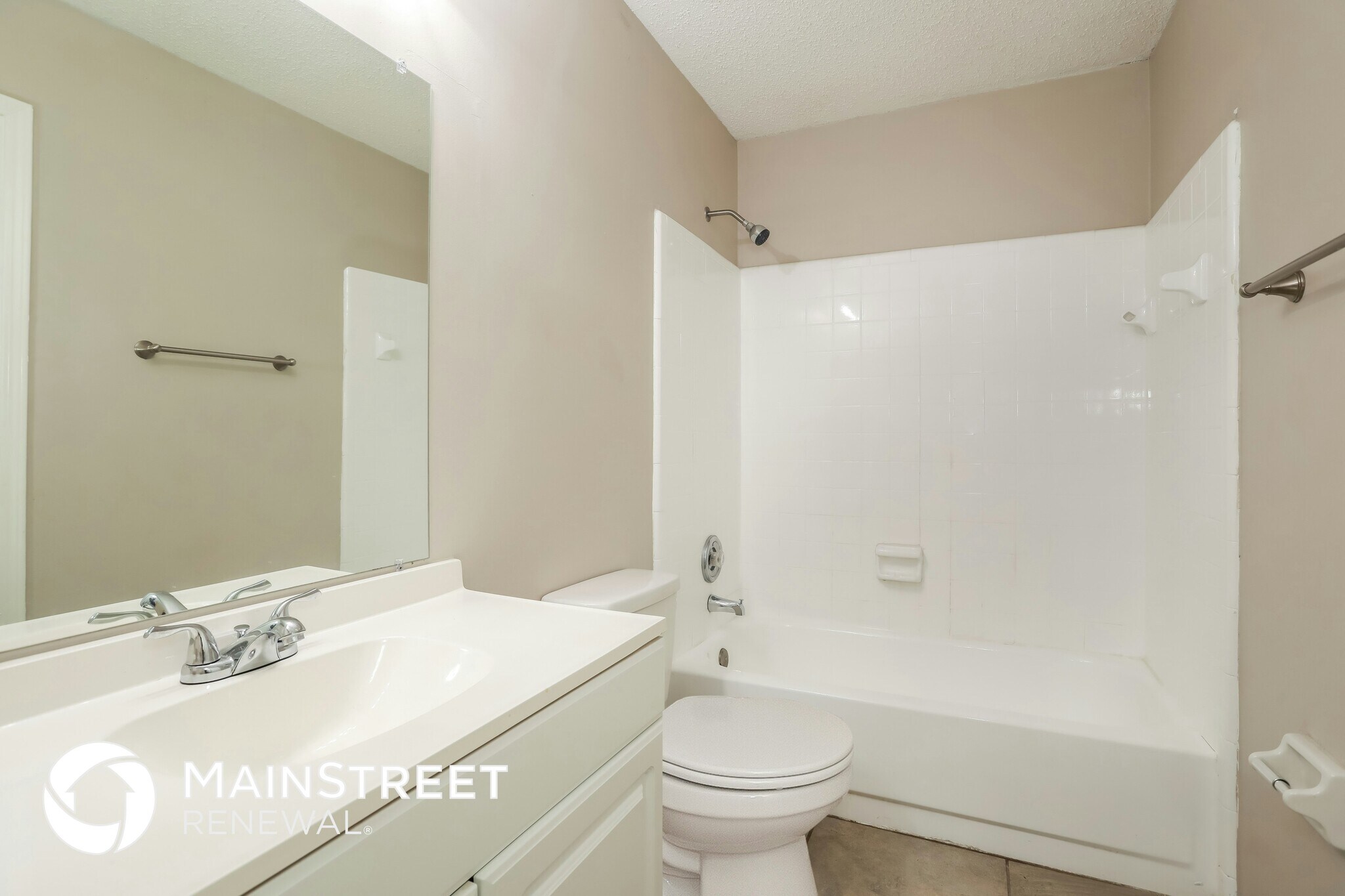 Building Photo - 2626 Malibu Cir