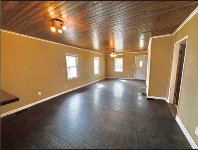 Building Photo - George St Duplex