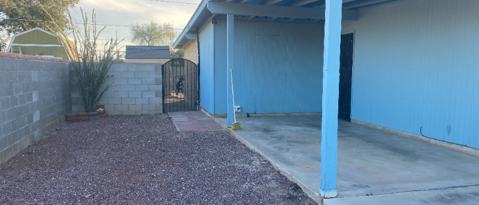 Building Photo - 1021 W Edgewater Dr