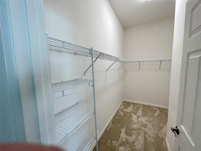 Building Photo - 6055 Allen Ave