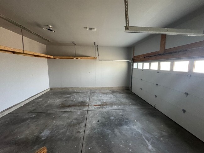 Building Photo - 2980 Kant Pl