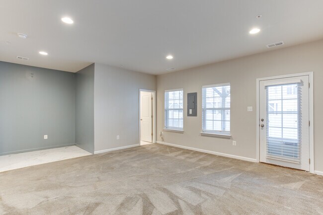 Building Photo - 4216 WOODSPRING Ln