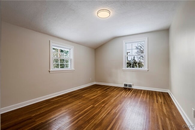 Building Photo - 63 Higby Rd