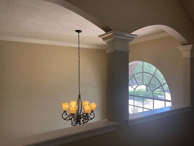 Building Photo - 2110 Highland Bay Ct