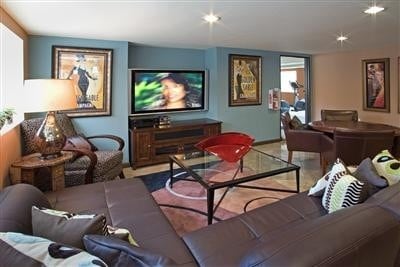 Building Photo - Sapphire Condominiums - 1 bedroom