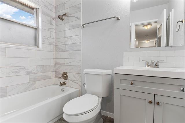 Building Photo - 4728 Everest Dr