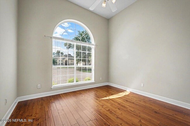 Building Photo - 337 S Mill View Way