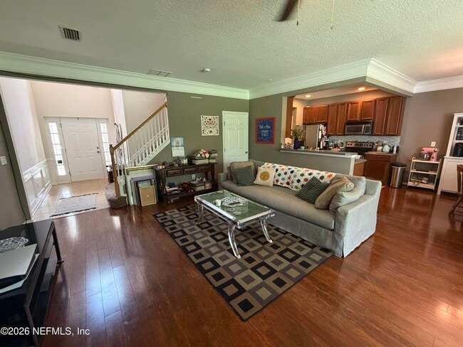 Building Photo - 11175 Castlemain Cir W