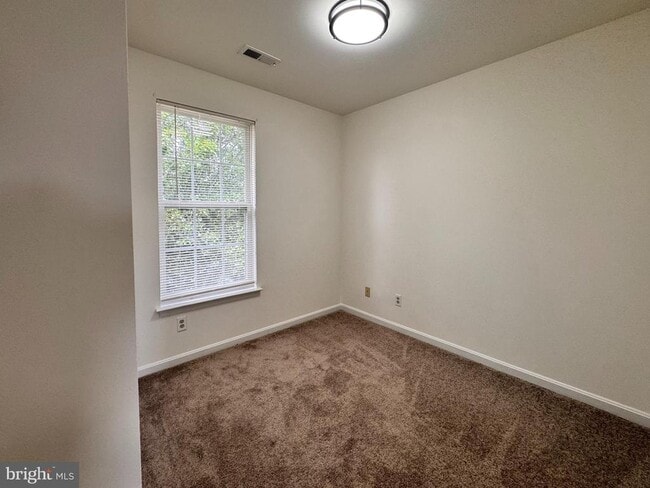 Building Photo - 10002 Gander Ct