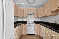 Building Photo - 1954 Kennedy Dr