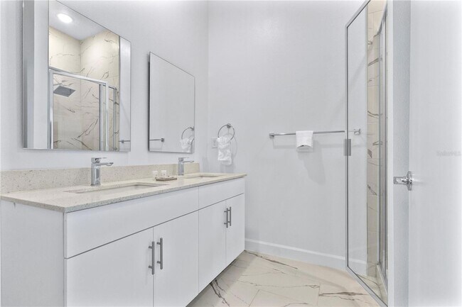 Building Photo - 312 Famagusta Dr