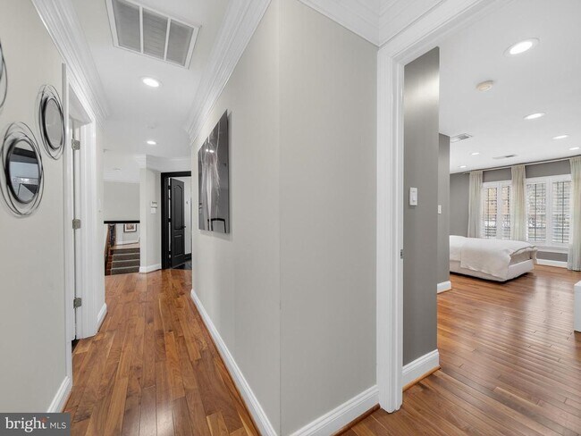 Building Photo - 11701 Winterset Terrace