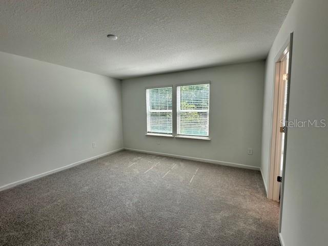 Building Photo - 4012 NE 30th Ter