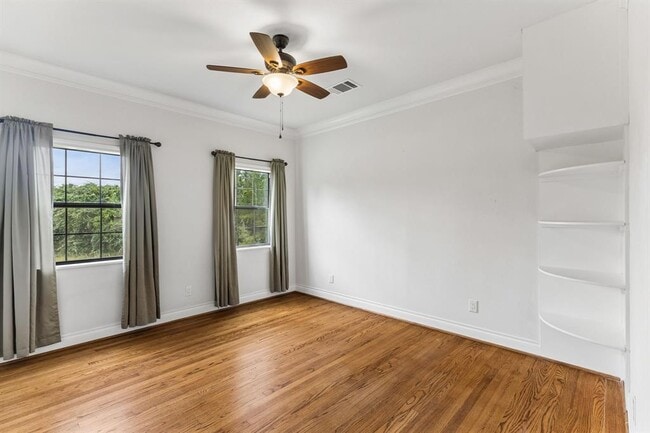 Building Photo - 364 Ponderosa Loop